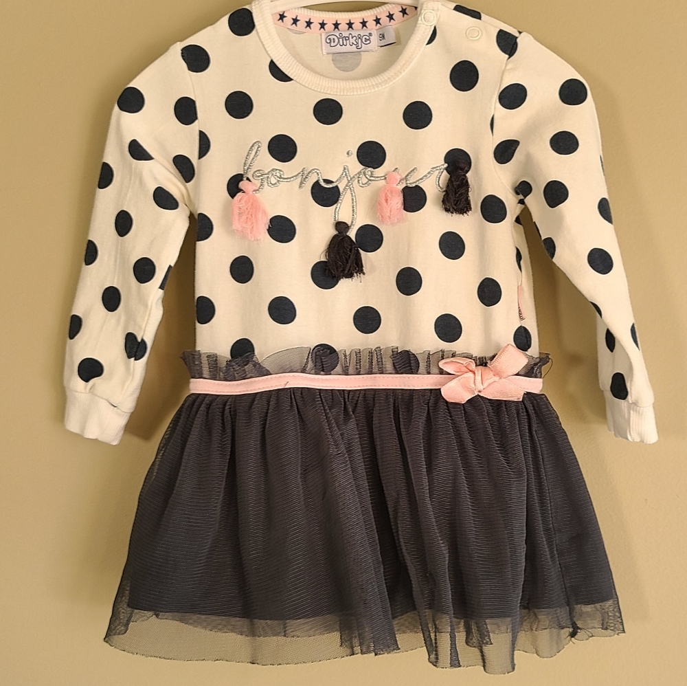Grey and ivory polka dotted long sleeved dress